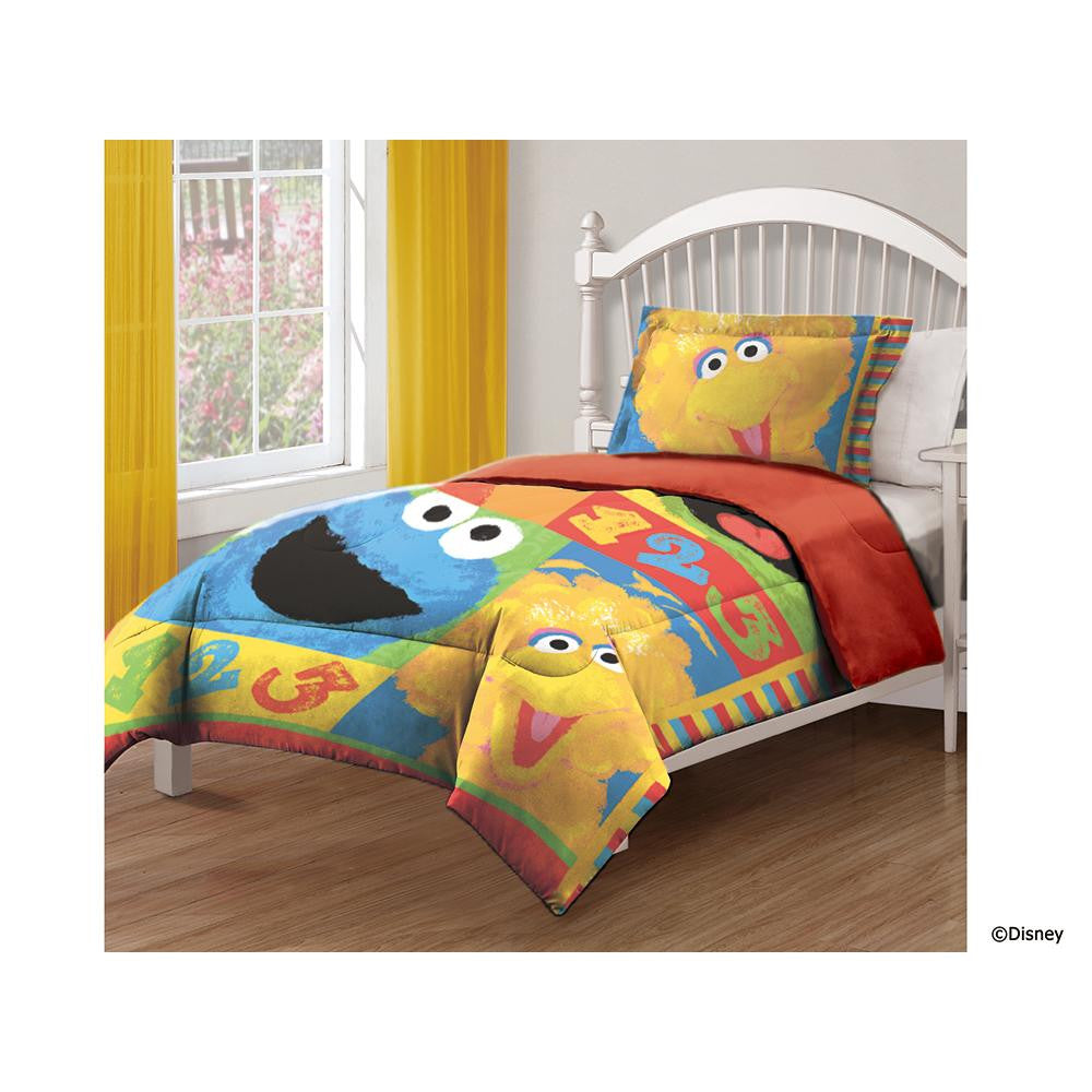 Sesame Street Big Chalk Fun Twin Sized Comforter