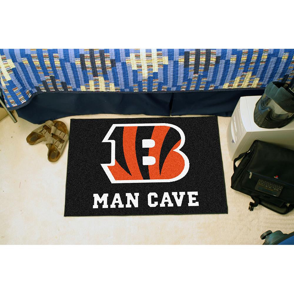 Cincinnati Bengals NFL Man Cave Starter Floor Mat (20in x 30in)