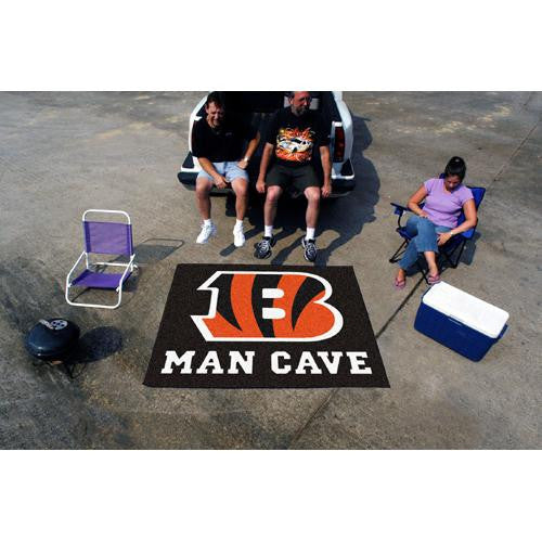 Cincinnati Bengals NFL Man Cave Tailgater Floor Mat (60in x 72in)