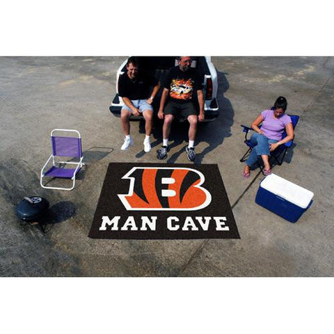 Cincinnati Bengals NFL Man Cave Tailgater Floor Mat (60in x 72in)