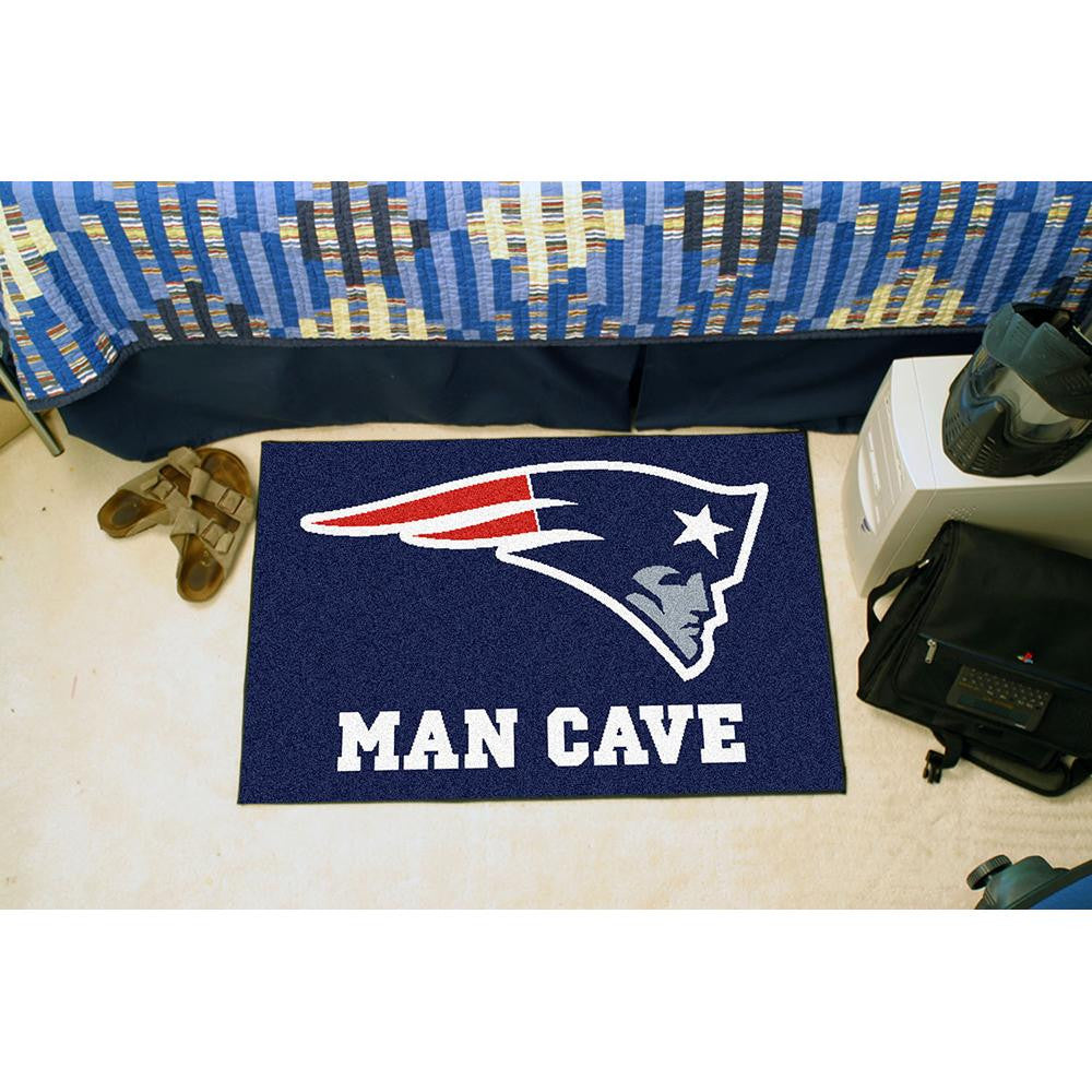 New England Patriots NFL Man Cave Starter Floor Mat (20in x 30in)