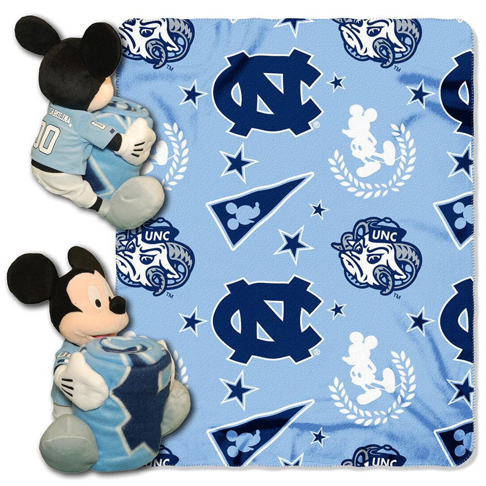 North Carolina Tar Heels NCAA Mickey Mouse with Throw Combo