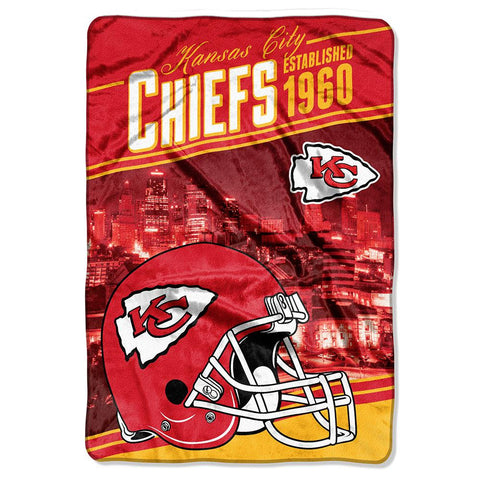 Kansas City Chiefs NFL Stagger Oversized Micro Raschel (62in x 90in)