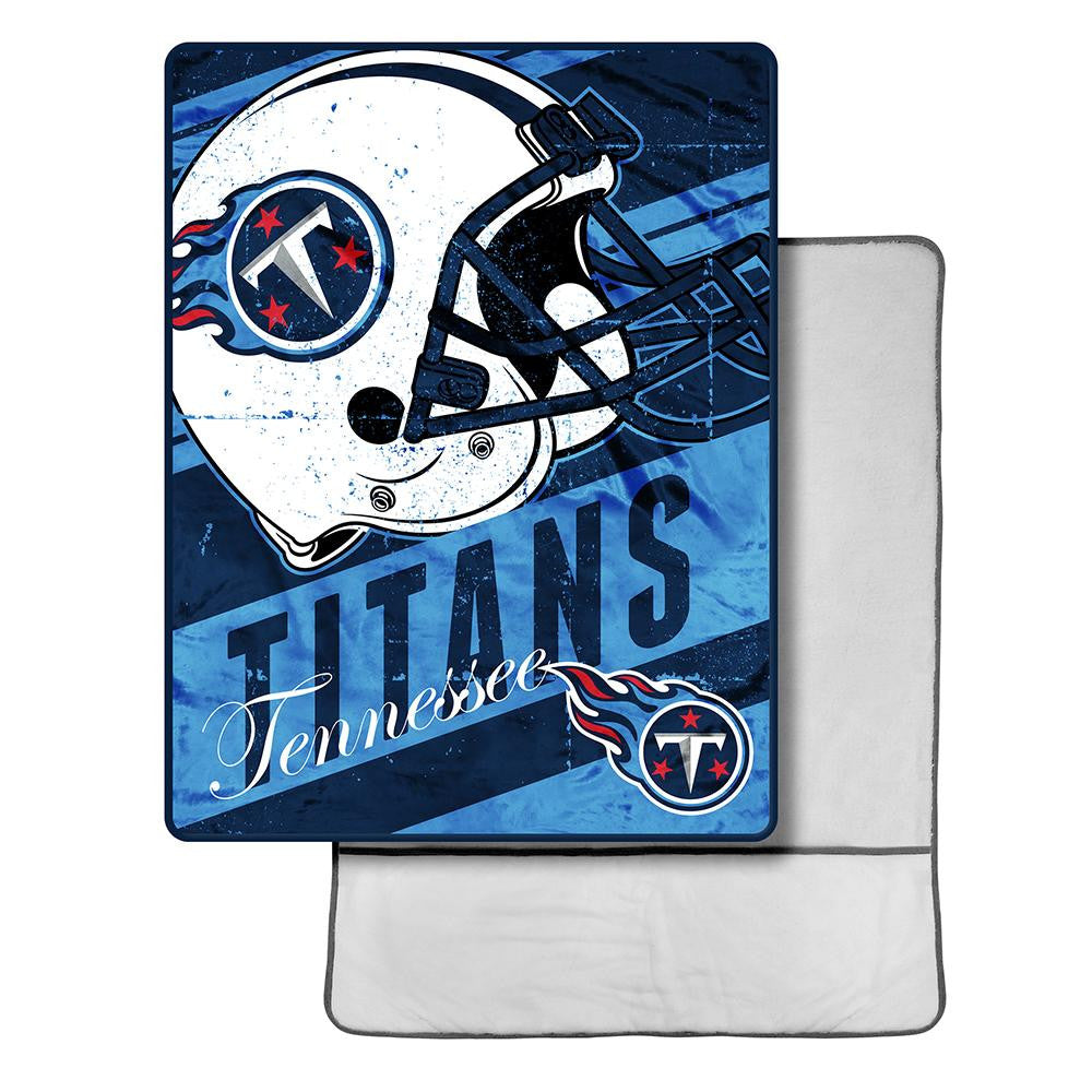 Tennessee Titans NFL Micro Sherpa Throw with Foot Pocket